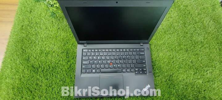 Lenovo Thinkpad T440(Slim and Fast Laptop)